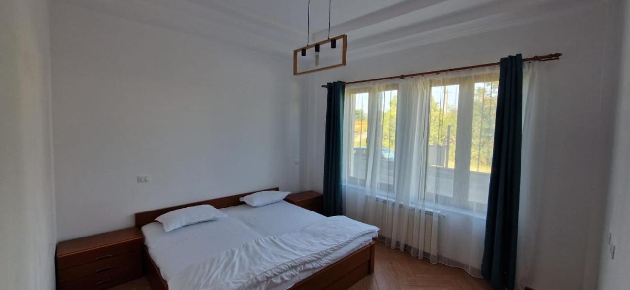 Casa Francesca Apartman Kománfalva Kültér fotó